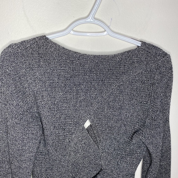Tome NYC Crossover wrap sweater in heathered grey merino wool blend size M - Picture 8 of 16